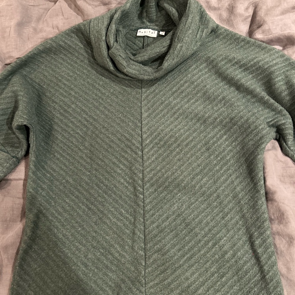 🍀HABITAT emerald green sweater - Picture 2 of 10